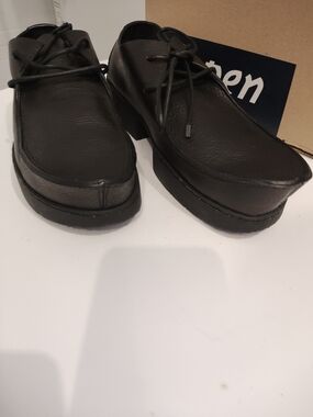 Black Trippen Women's Leather Slip-On Loafers 8.5 U.S.